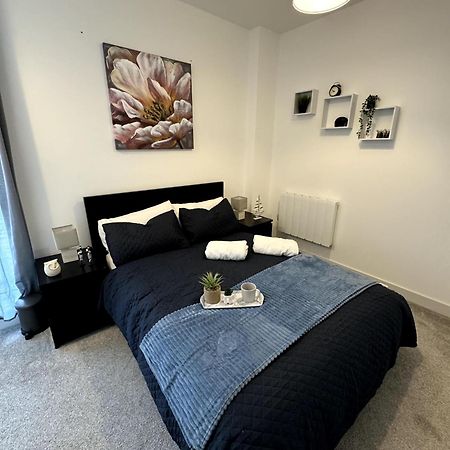 Cozy Bracknell Apartment With Modern Amenities Εξωτερικό φωτογραφία