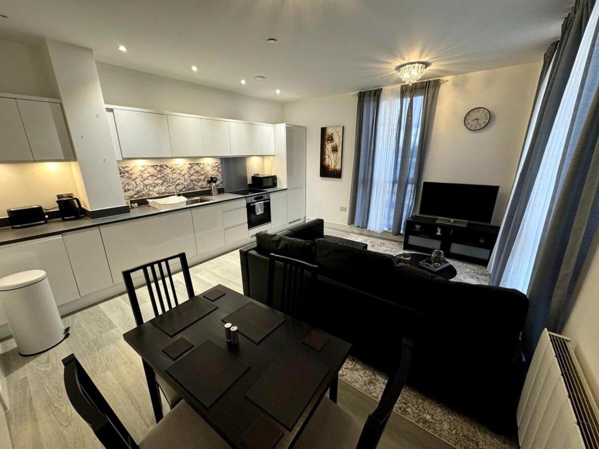 Cozy Bracknell Apartment With Modern Amenities Εξωτερικό φωτογραφία